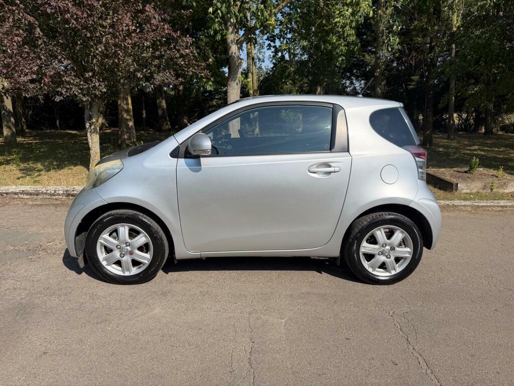 Toyota IQ 1.0 Vvt-i Euro 4 Silver #5