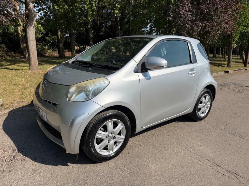 Toyota IQ 1.0 Vvt-i Euro 4 Silver #2