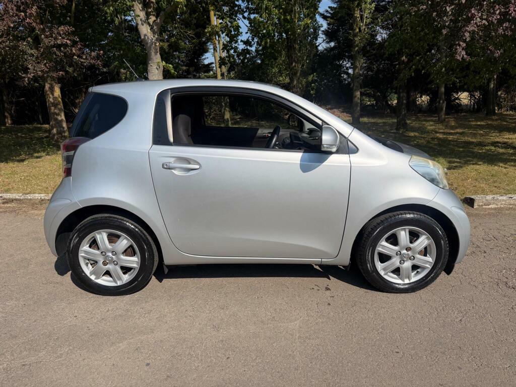 Toyota IQ 1.0 Vvt-i Euro 4 Silver #6