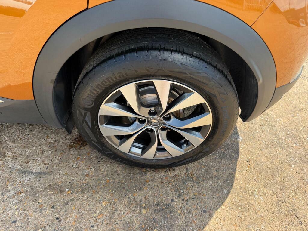 Renault Captur Iconic Black #31
