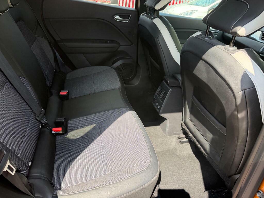 Renault Captur Iconic Black #14