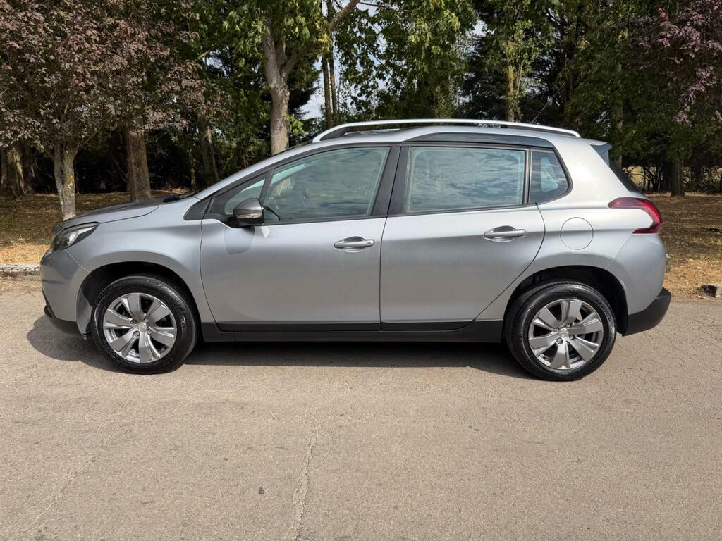 Peugeot 2008 1.2 Puretech Active Euro 6 BJ17LBV Grey #5
