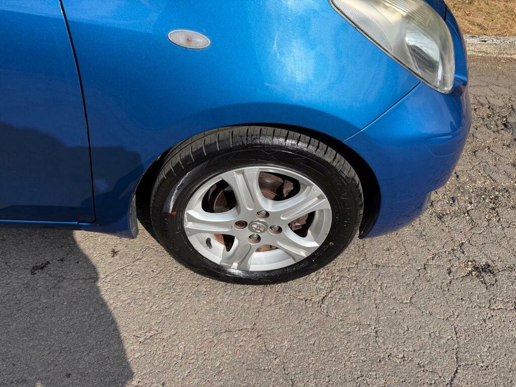 Toyota Yaris  Black #28