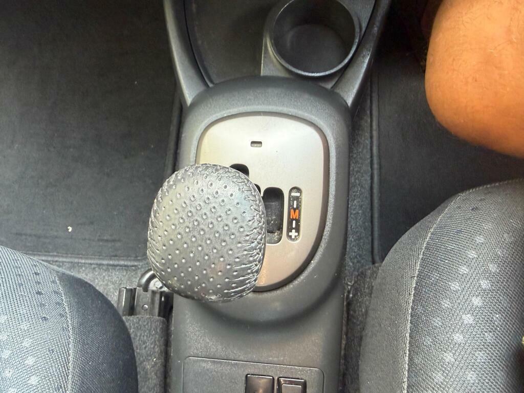 Toyota Yaris  Black #17