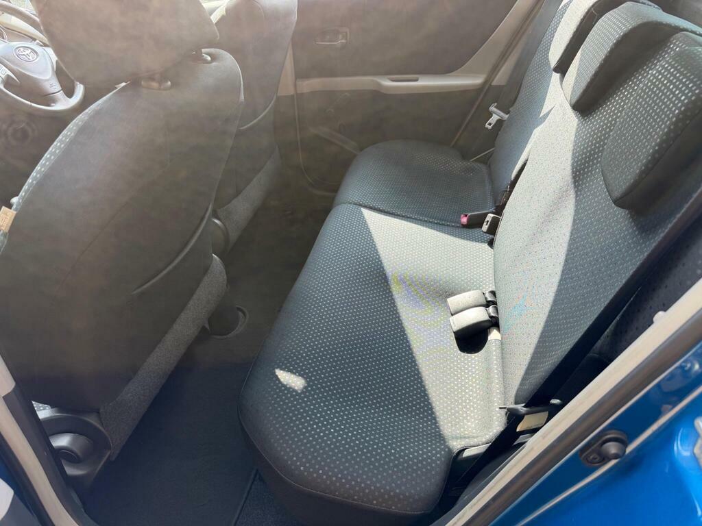 Toyota Yaris  Black #13