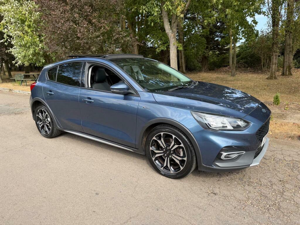 Ford Focus 1.0T Ecoboost Active X Euro 6 S S Blue