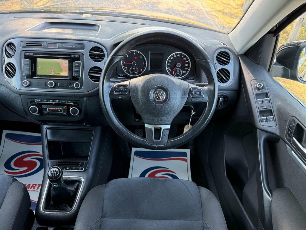 Volkswagen Tiguan 2.0 Tdi Bluemotion Tech R-line Edition Dsg 4Wd Eur White #37