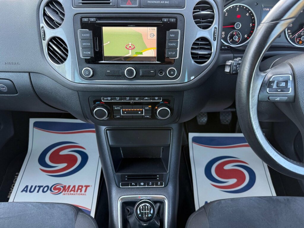 Volkswagen Tiguan 2.0 Tdi Bluemotion Tech R-line Edition Dsg 4Wd Eur White #42