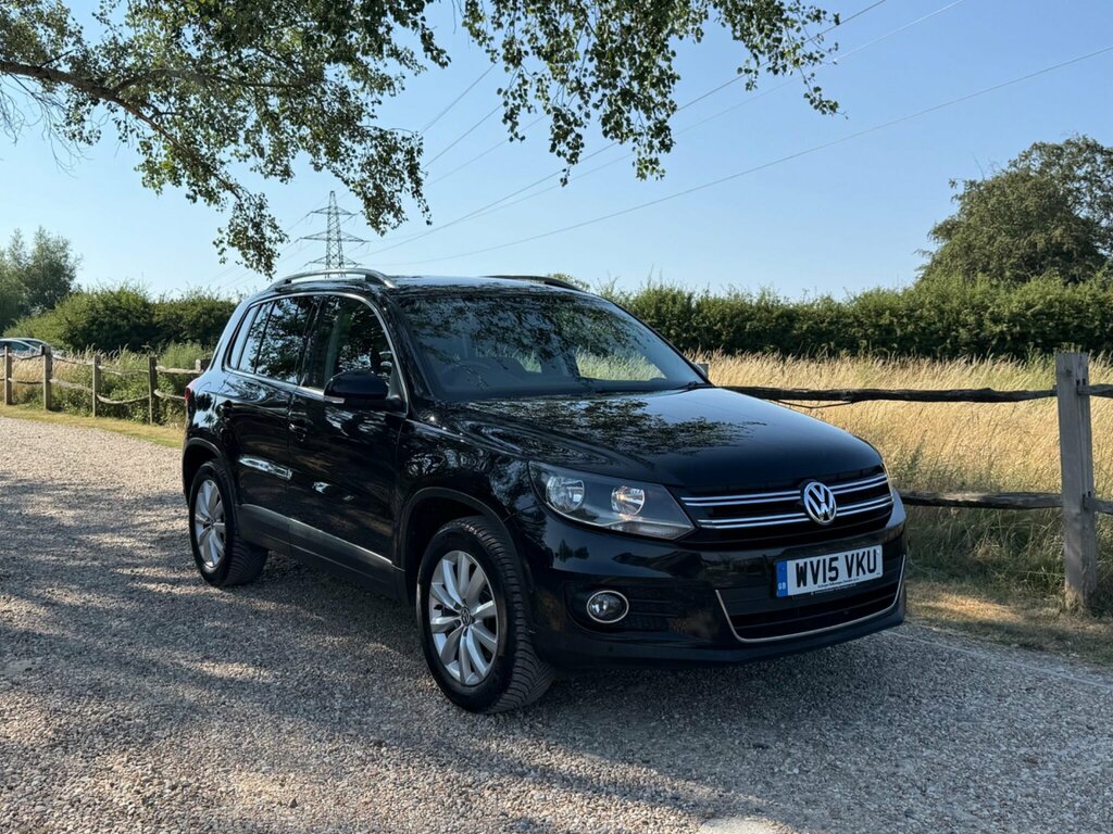 Volkswagen Tiguan 2.0 Tdi Bluemotion Tech R-line Edition Dsg 4Wd Eur White #2
