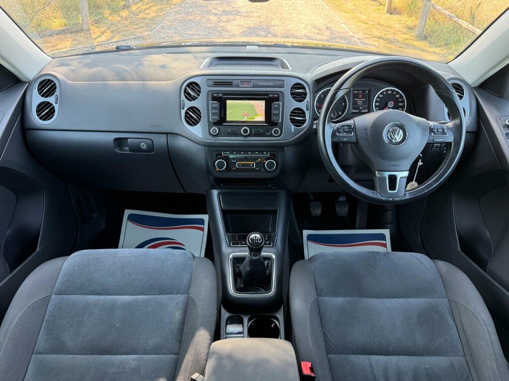 Volkswagen Tiguan 2.0 Tdi Bluemotion Tech R-line Edition Dsg 4Wd Eur White #45