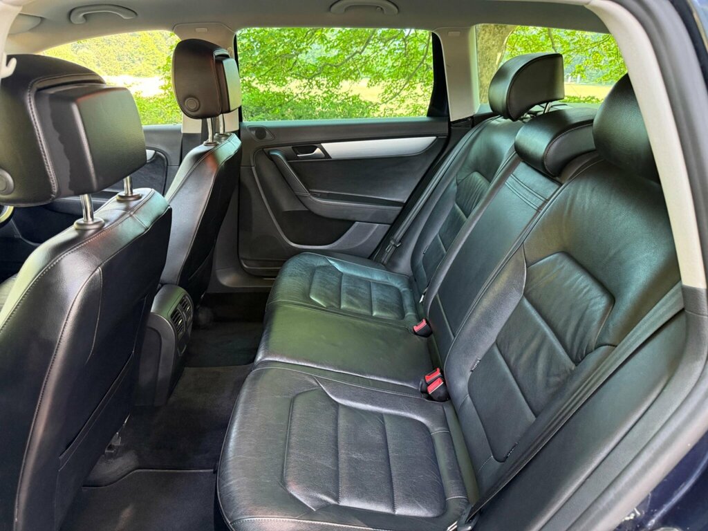 Volkswagen Passat Alltrack 2.0 Alltrack Tdi Bluemotion Black #21