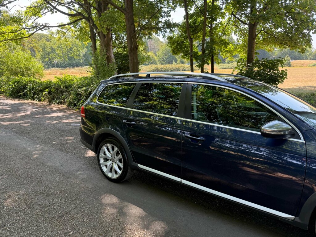 Volkswagen Passat Alltrack 2.0 Tdi Bluemotion Tech Alltrack 4Motion Euro 5 S Blue #5