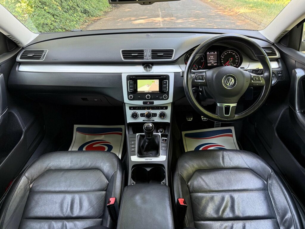 Volkswagen Passat Alltrack 2.0 Alltrack Tdi Bluemotion Black #42