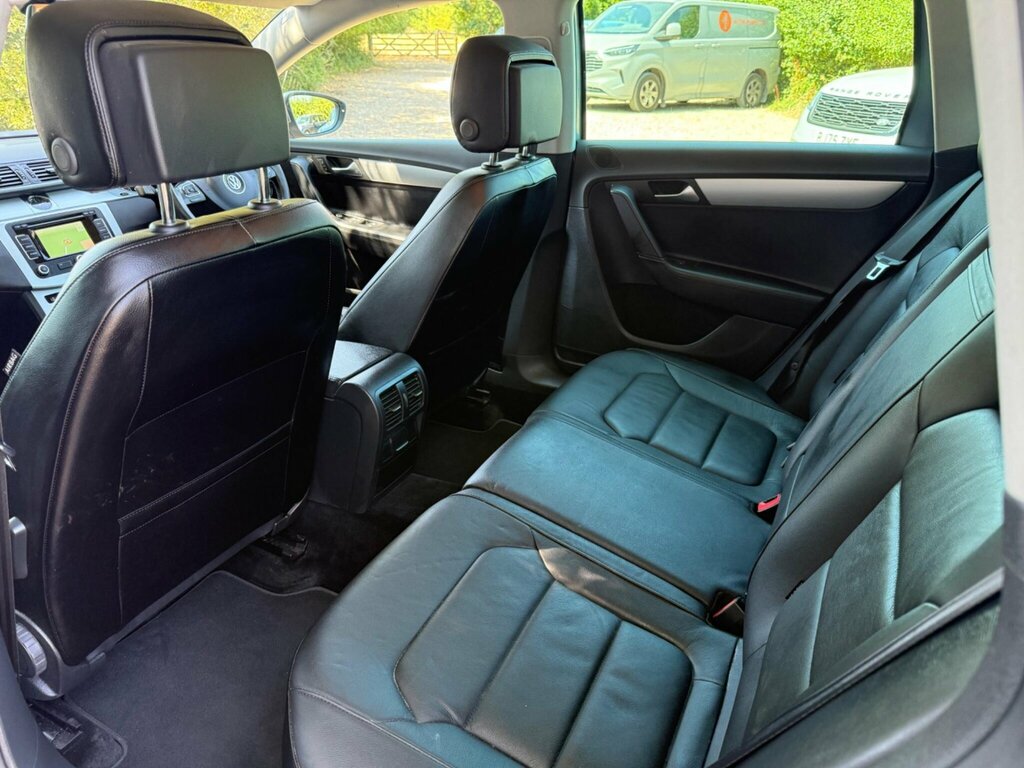 Volkswagen Passat Alltrack 2.0 Tdi Bluemotion Tech Silver #24