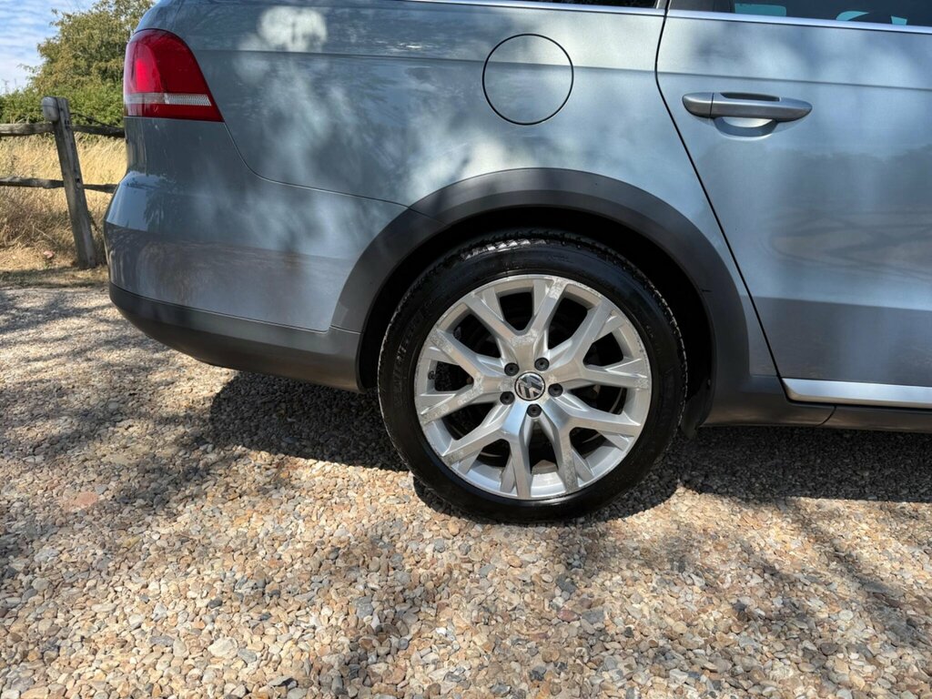 Volkswagen Passat Alltrack 2.0 Tdi Bluemotion Tech Silver #14