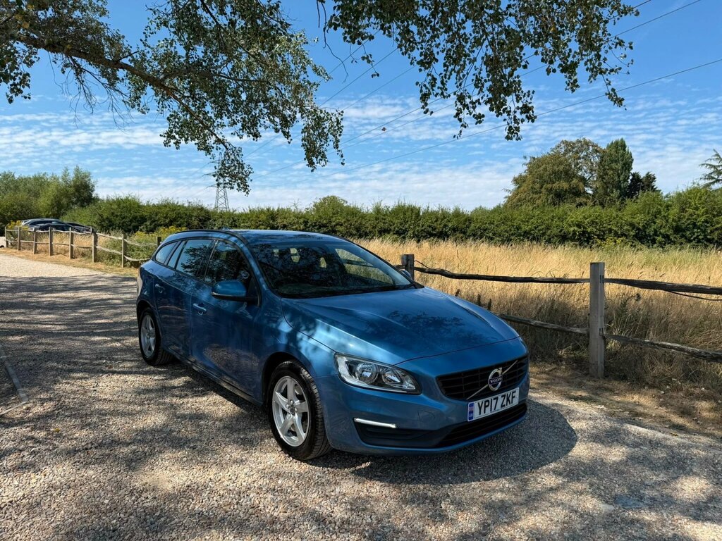 Volvo V60 2.0 D3 Business Edition Euro 6 Ss Blue #2