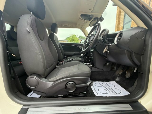 Mini Hatch Hatchback 2.0 Silver #47