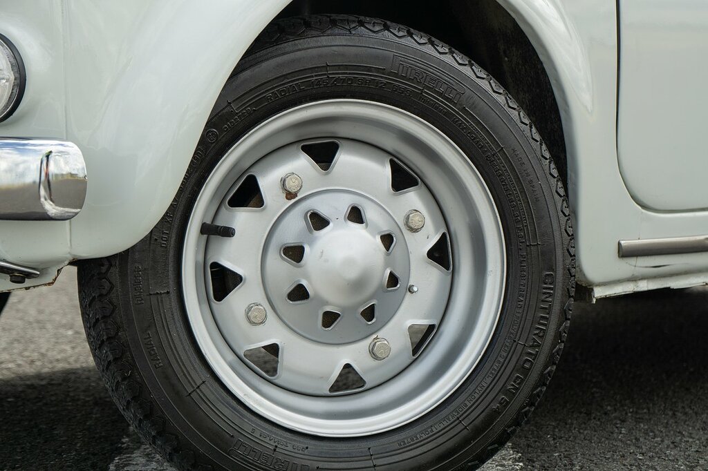 Fiat 500 Saloon SIG5001 White #4