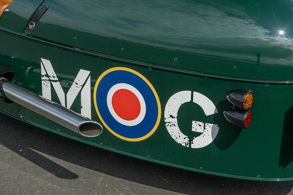 Morgan 3 Wheeler Petrol Green #8