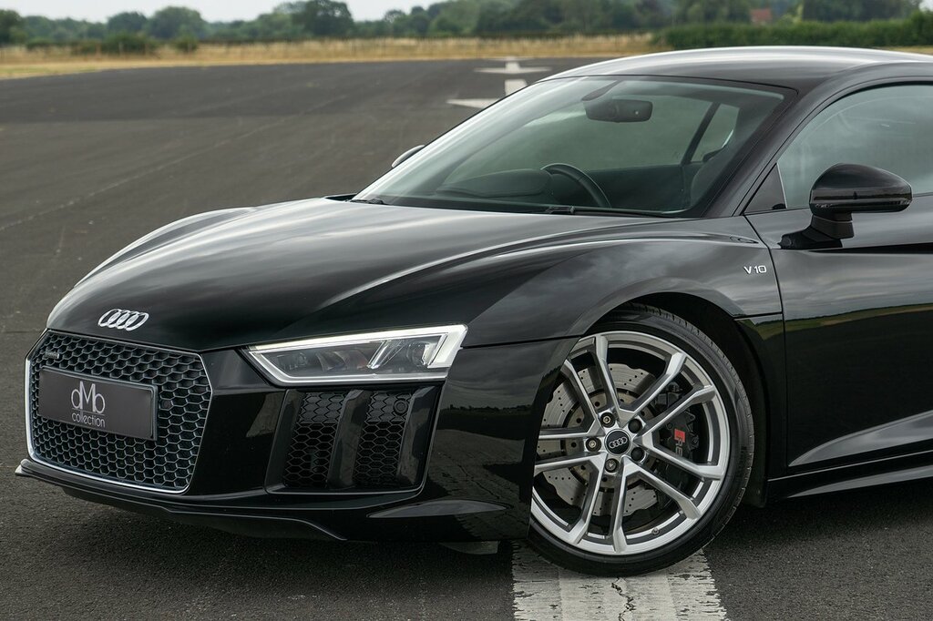 Audi R8 Fsi V10 Black #5