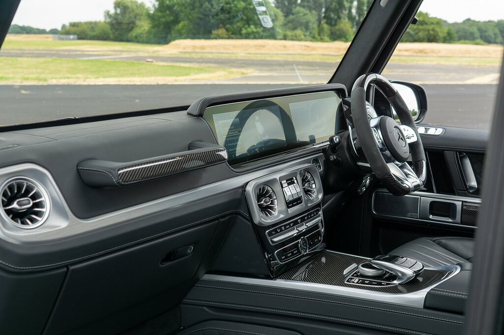 Mercedes-Benz G Class Amg Squared Black #32