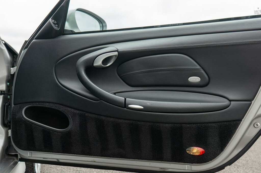 Porsche 911 Carrera 4S Silver #28
