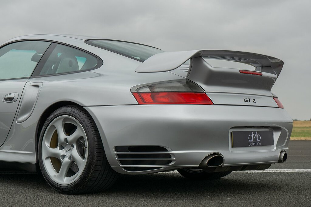Porsche 911 Carrera 4S Silver #20