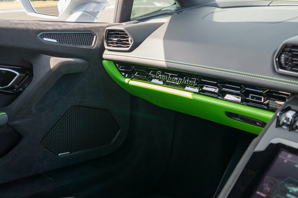 Lamborghini Huracan Sto  #37