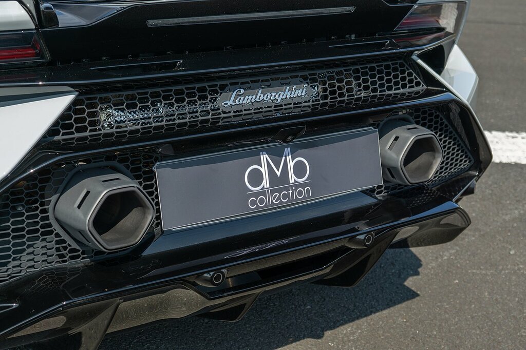 Lamborghini Huracan Sto  #25