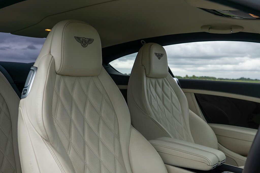 Bentley Continental Gt W12 Gt Speed Black #4