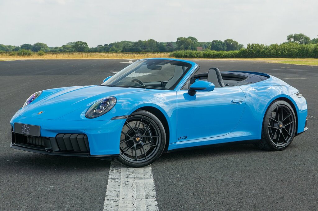 Porsche 911 T-hybrid 992 Carrera Gts Blue