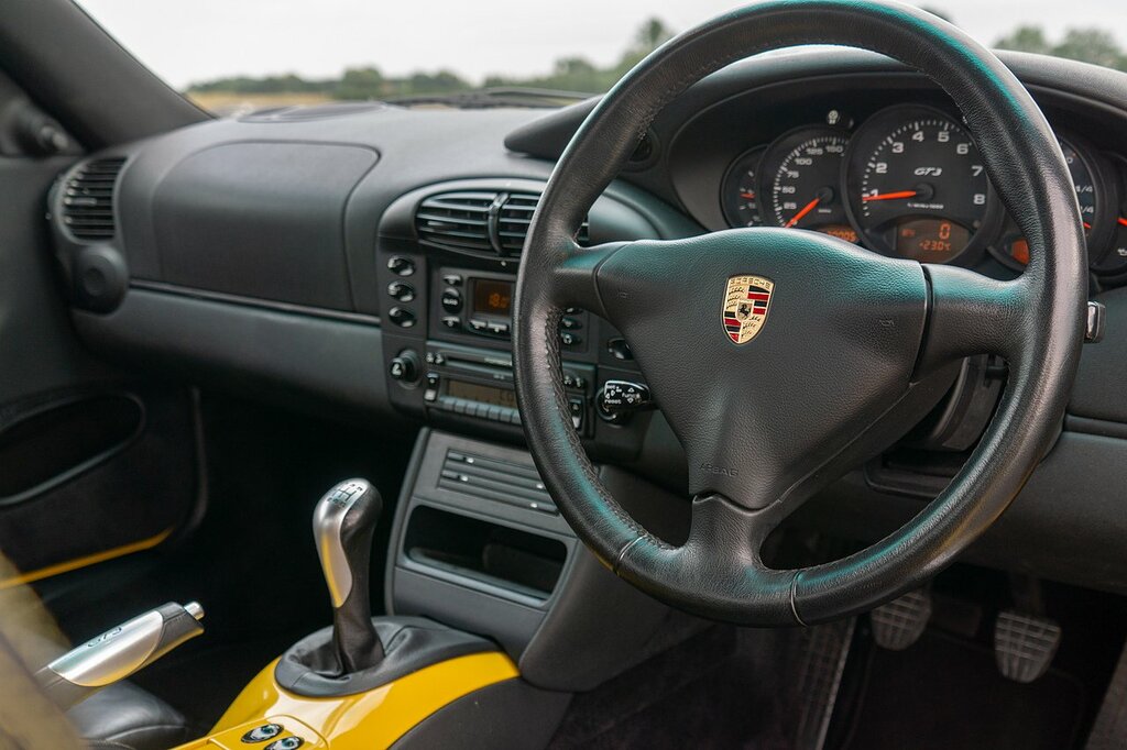 Porsche 911 996 Gt3 Yellow #3