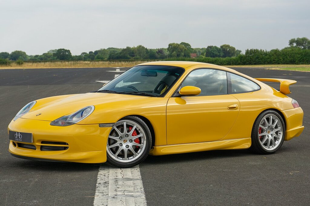 Porsche 911 996 Gt3 Yellow