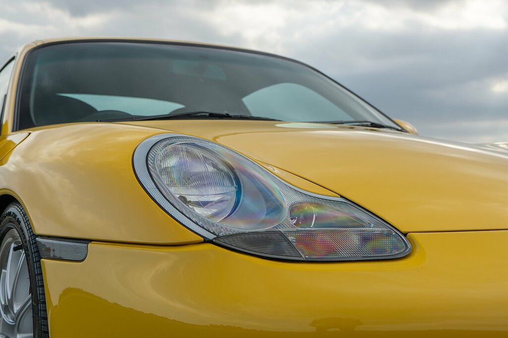 Porsche 911 3.4 996 Carrera 2 Blue #17