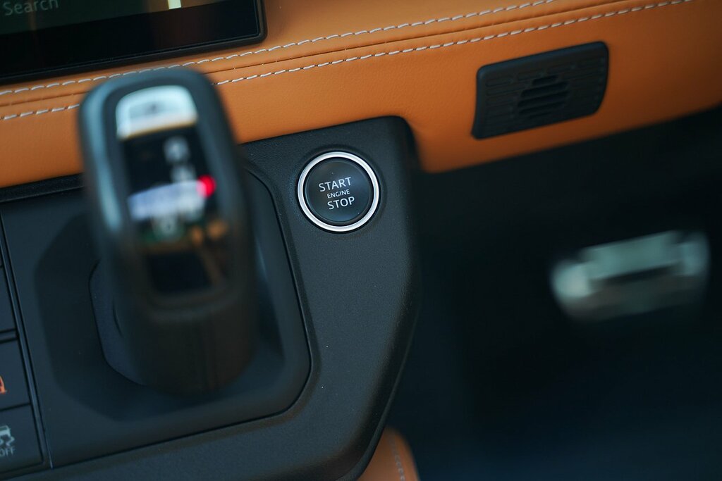 Land Rover Defender 110 Defender X-dynamic S D Mhev Blue #48
