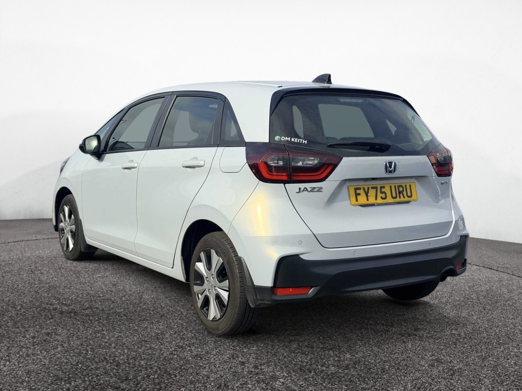 Honda Jazz 1.5 I-mmd Hybrid Elegance Ecvt FY75URU White #6