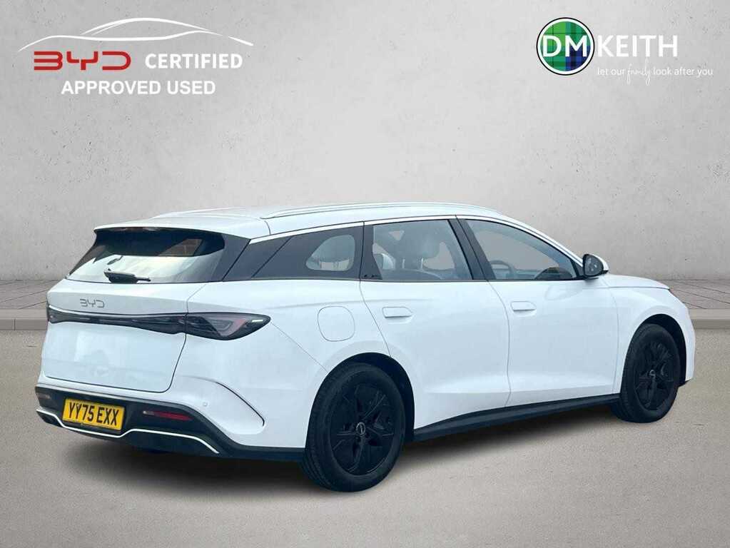 Byd Seal 1.5 Dm-i Boost E-cvt YY75EXX White #4