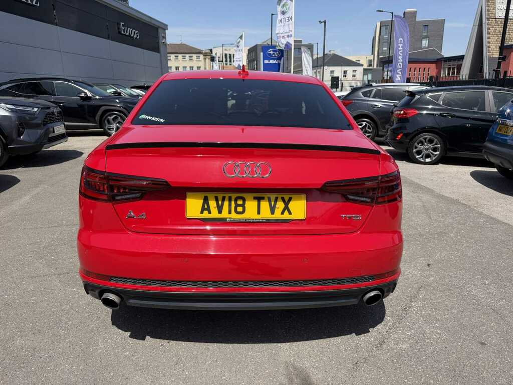 Audi A4 2.0T Fsi Black Edition S Tronic AV18TVX Red #6