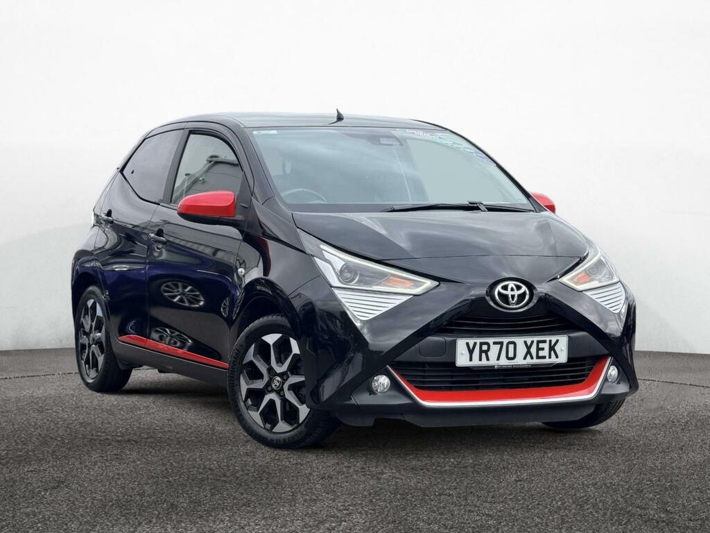 Toyota Aygo 1.0 Vvt-i X-trend Tss X-shift Black