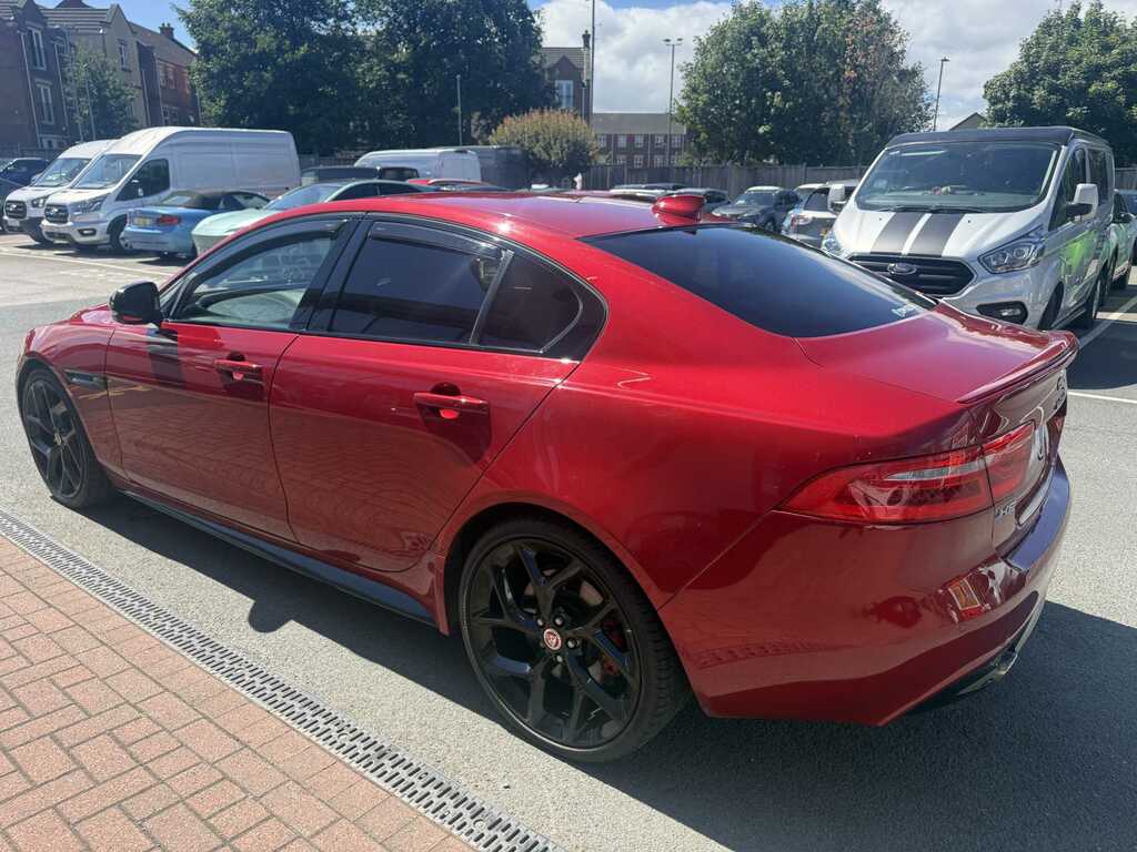 Jaguar XE 3.0 V6 Supercharged S Red #5