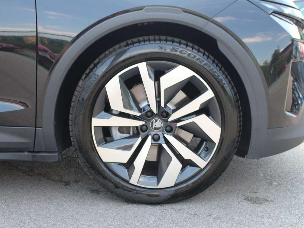 Skoda Elroq 210Kw 85 Sportline 82Kwh YK26RBX Black #5