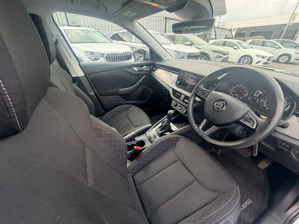 Skoda Kamiq 1.5 Tsi Se Dsg Silver #6