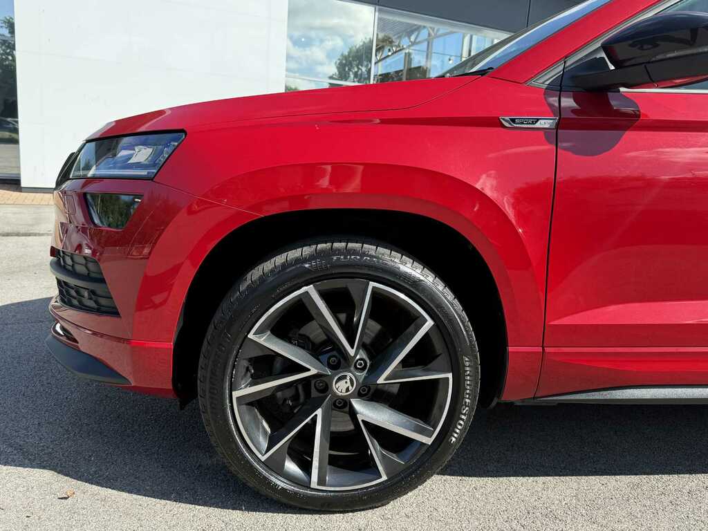 Skoda Karoq 1.5 Tsi Sport Line 4X4 Dsg WU19UZN Red #5