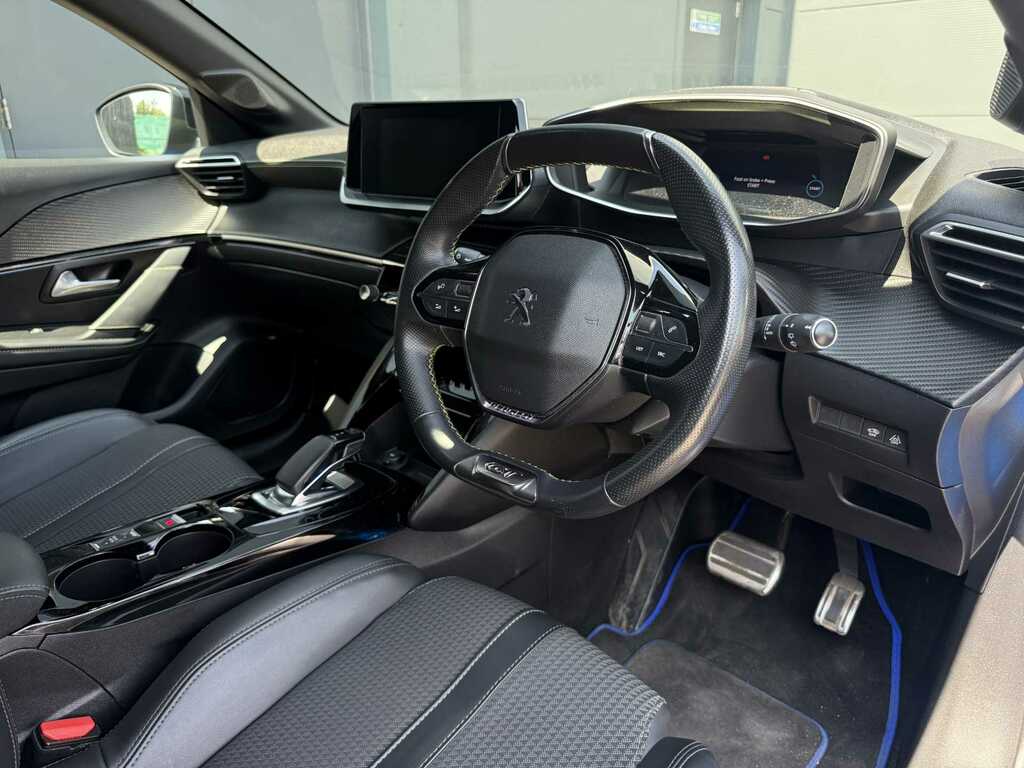 Peugeot e-208 100Kw Gt Line 50Kwh KM70UBJ Blue #2