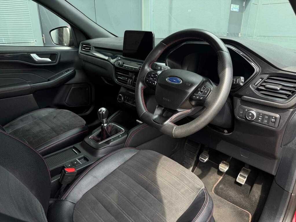 Ford Kuga 1.5 Ecoblue St-line Edition HK71UXC Red #2