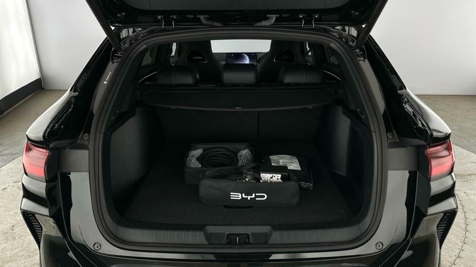 Byd Seal U 1.5 Dm-i Comfort LJ25MBC Black #6