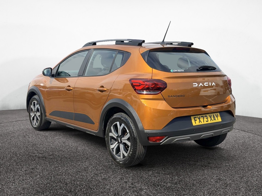 Dacia Sandero Stepway 1.0 Tce Journey FX73XAY Orange #3