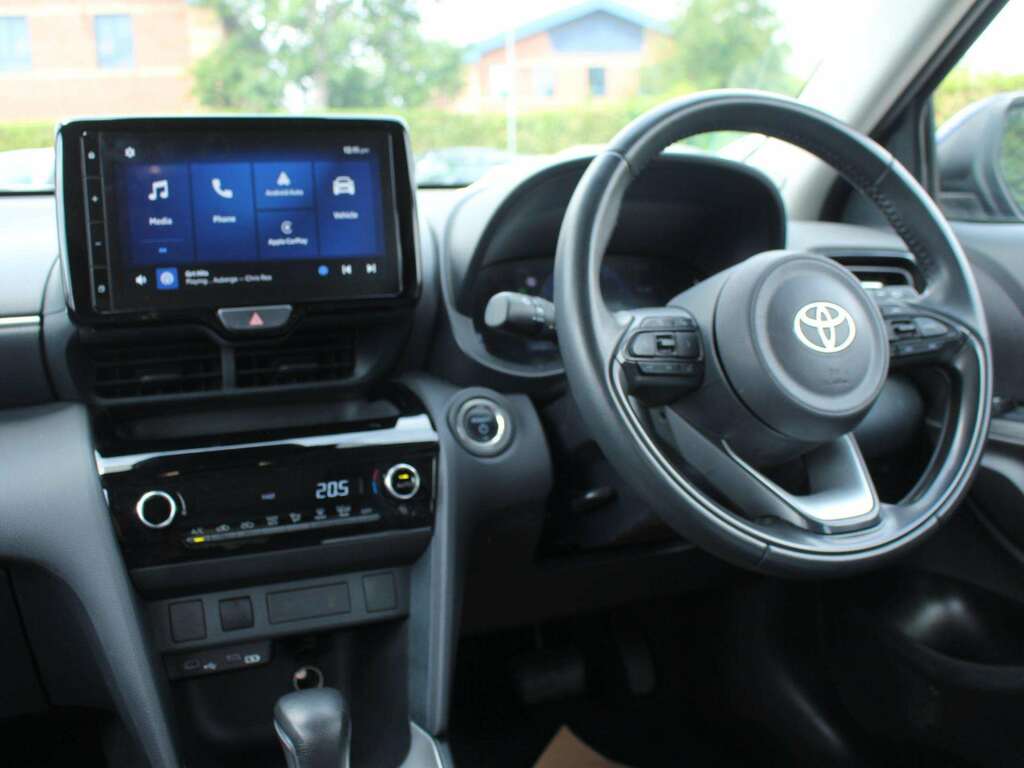Toyota Yaris Cross 1.5 Hybrid Icon Cvt YG74GKA Blue #2