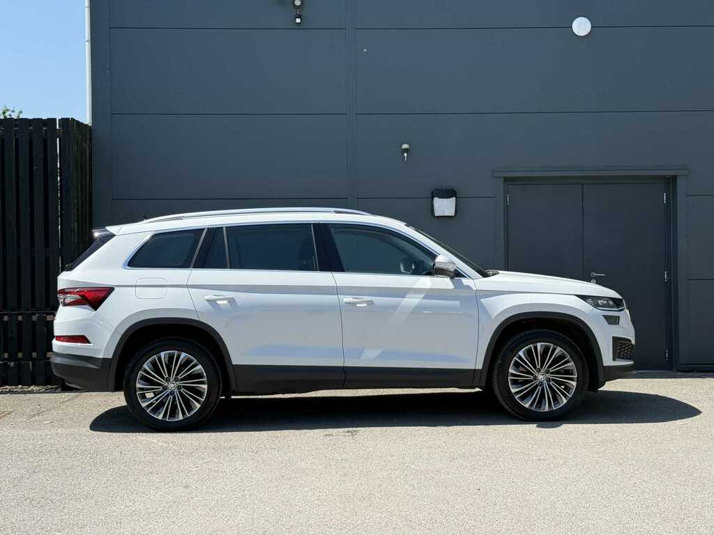 Skoda Kodiaq 2.0 Tsi 190 Se L Executive 4X4 Dsg 7 Seat YT73LNZ White #4