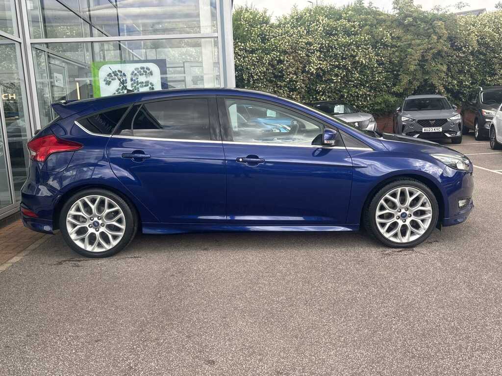 Ford Focus 1.5 Ecoboost Zetec S Blue #4